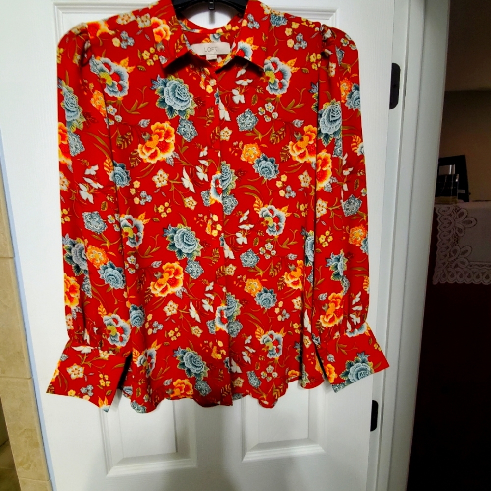 LOFT Rust/Yellow floral print blouse, Size Large